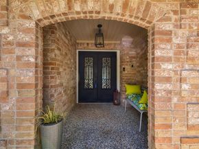 5411 Graystone Lane, Houston TX 77069