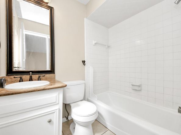 7731 Club Lake Drive, Houston TX 77095