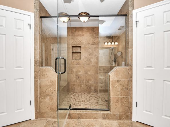 7731 Club Lake Drive, Houston TX 77095