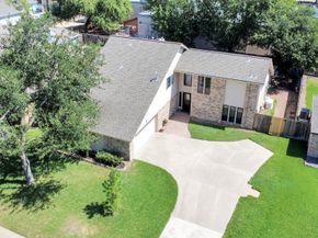 7731 Club Lake Drive, Houston TX 77095