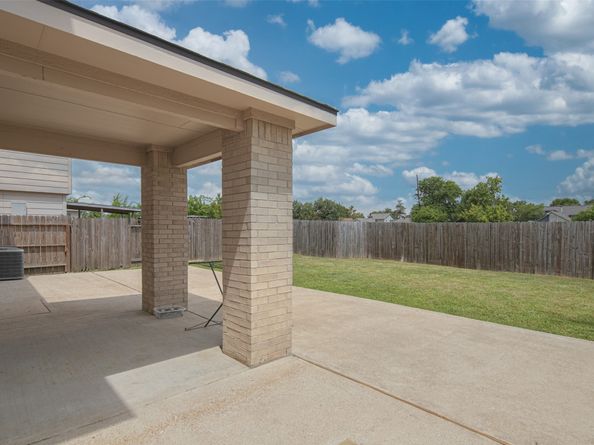 15222 Lynford Crest Drive, Houston TX 77083