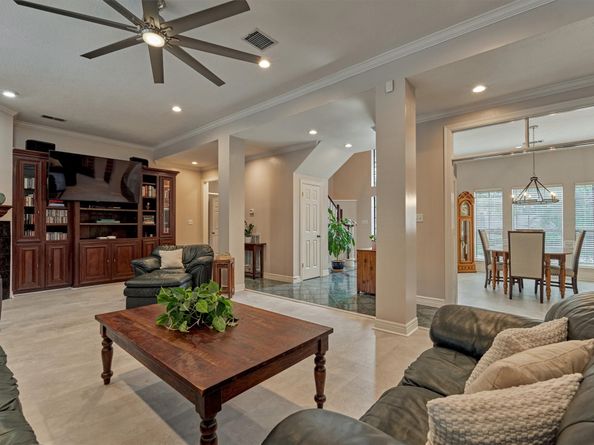 24622 W Kingscrest Circle, Spring TX 77389