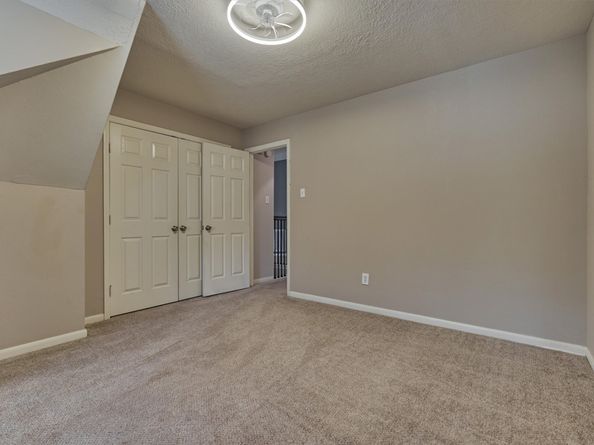 94 S Magnolia Pond Place, The Woodlands TX 77381