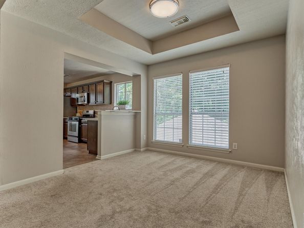 94 S Magnolia Pond Place, The Woodlands TX 77381