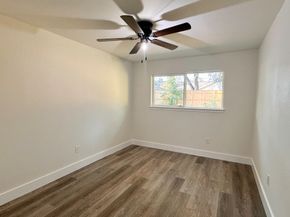5814 W Bellfort Avenue, Houston TX 77035
