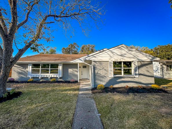 5814 W Bellfort Avenue, Houston TX 77035