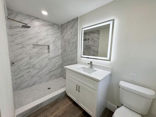 5814 W Bellfort Avenue, Houston TX 77035