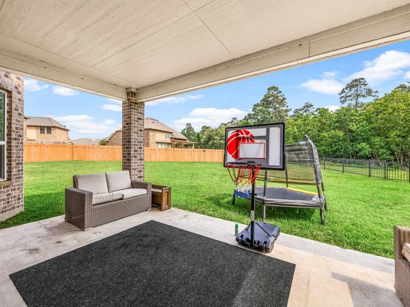 14121 N Lake Branch Lane, Houston TX 77044