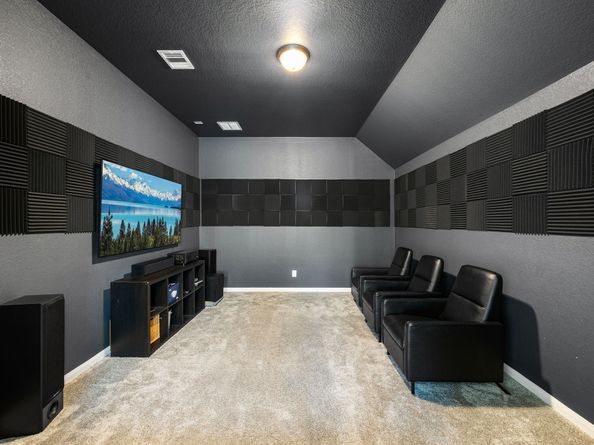 14121 N Lake Branch Lane, Houston TX 77044
