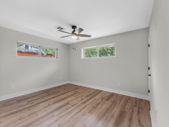 2515 Garapan Street, Houston TX 77091