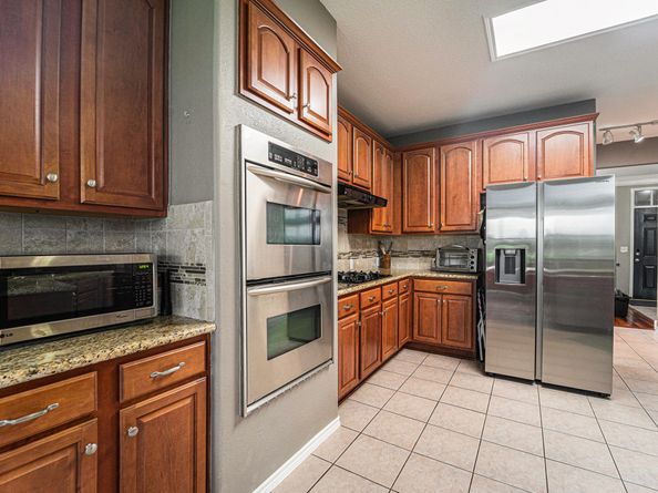 11518 Bogan Flats Drive, Houston TX 77095