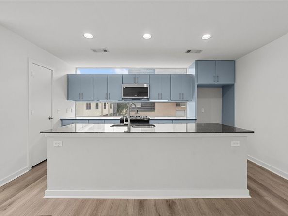 2453 Wentworth Street, Houston TX 77004