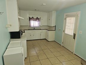 603 Dorchester Street, Houston TX 77022
