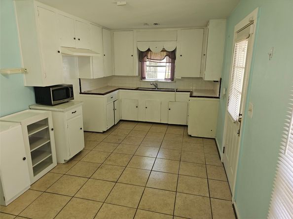 603 Dorchester Street, Houston TX 77022