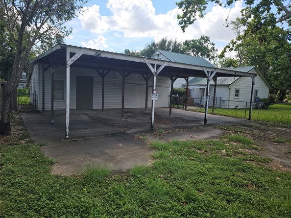 603 Dorchester Street, Houston TX 77022