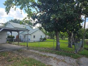 603 Dorchester Street, Houston TX 77022