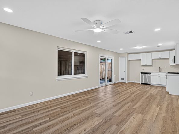 710 Ridgeland Court, Houston TX 77060