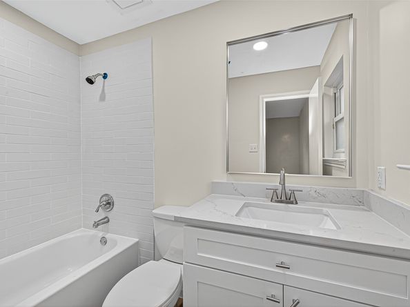710 Ridgeland Court, Houston TX 77060