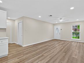710 Ridgeland Court, Houston TX 77060
