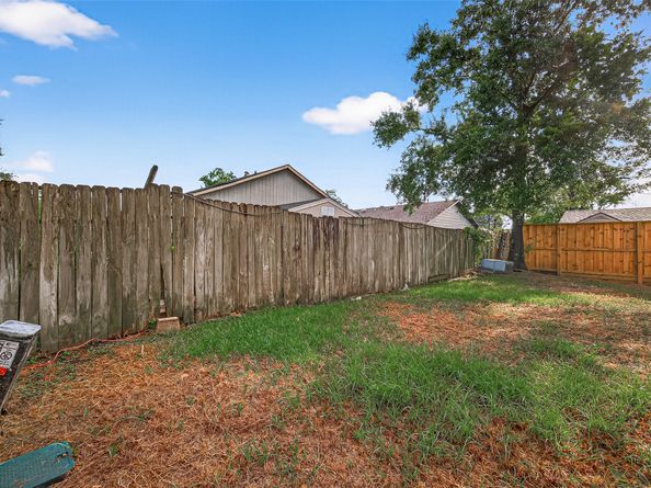 710 Ridgeland Court, Houston TX 77060