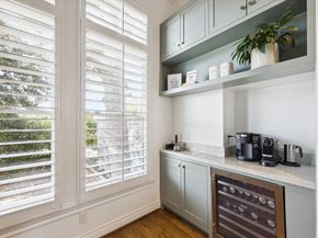 2322 Dorrington Street, Houston TX 77030