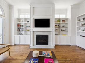 2322 Dorrington Street, Houston TX 77030