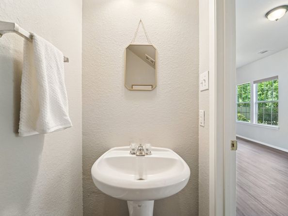 1705 Nichole Woods Drive, Houston TX 77047