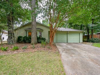 19 Whistlers Walk Place