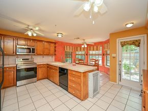 19 Whistlers Walk Place, The Woodlands TX 77381