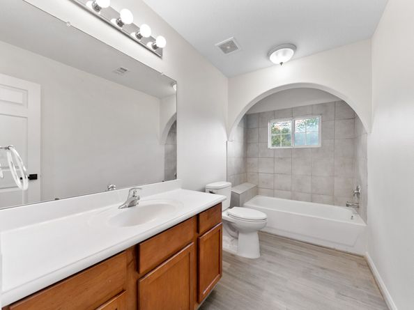 4444 Victory Drive 25, Houston TX 77088
