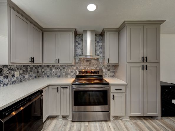 2706 Virginia Colony Drive, Webster TX 77598
