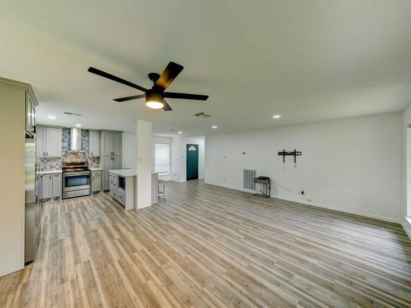 2706 Virginia Colony Drive, Webster TX 77598