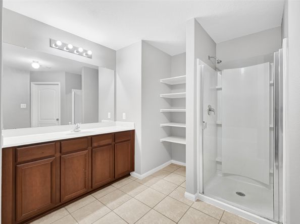 11219 Hall Ridge Court, Houston TX 77075