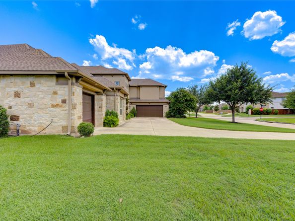 19202 N Frio River Circle, Cypress TX 77433