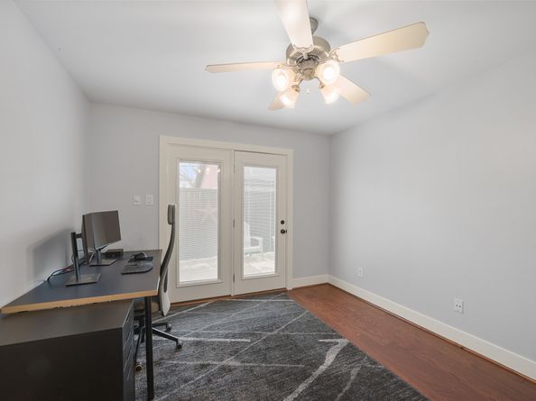 5810 Darling Street B, Houston TX 77007