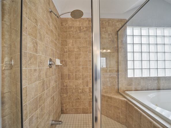 5810 Darling Street B, Houston TX 77007