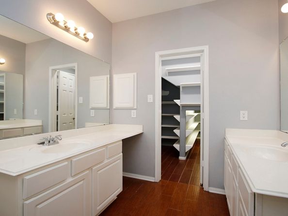 15915 Angler Bend Drive, Houston TX 77044