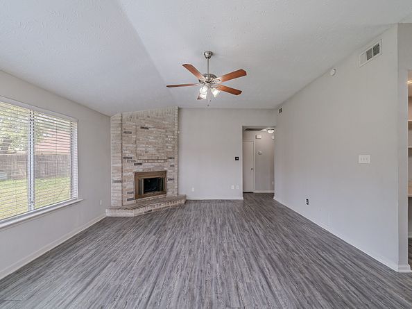 3922 Whitchurch Drive, Houston TX 77066