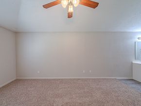 3922 Whitchurch Drive, Houston TX 77066