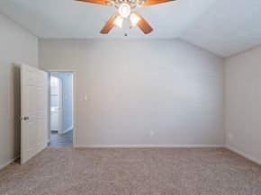 3922 Whitchurch Drive, Houston TX 77066