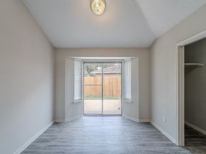 3922 Whitchurch Drive, Houston TX 77066