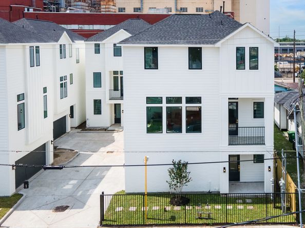 3822 Wilmer Street, Houston TX 77003