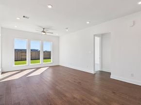 1322 Secret Grove Trail, Tomball TX 77375