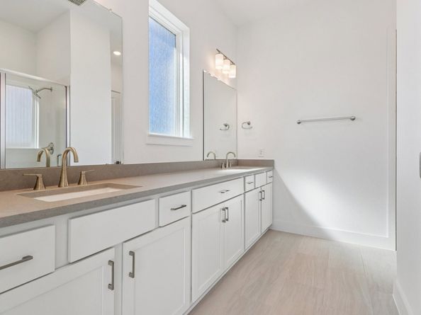 1322 Secret Grove Trail, Tomball TX 77375