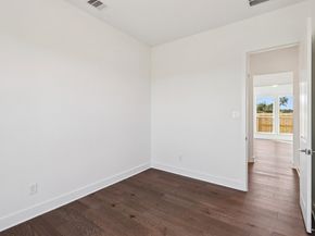 1322 Secret Grove Trail, Tomball TX 77375