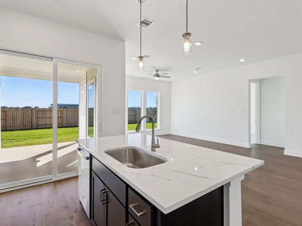 1322 Secret Grove Trail, Tomball TX 77375