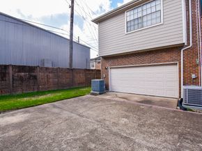 8888 Benning Drive 173, Houston TX 77031
