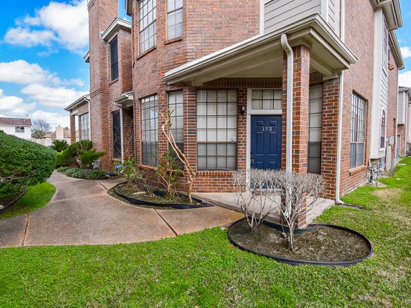 8888 Benning Drive 173, Houston TX 77031
