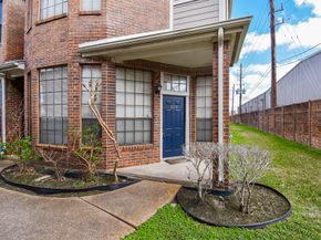 8888 Benning Drive 173, Houston TX 77031