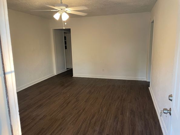 5225 Anzio Road, Houston TX 77033